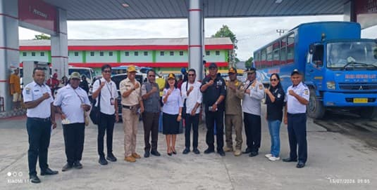 Bapenda Mimika Bersama Tim Gabungan Laksanakan Sosialisasi dan Pemantauan Stiker Lunas PKB dan BBNKB